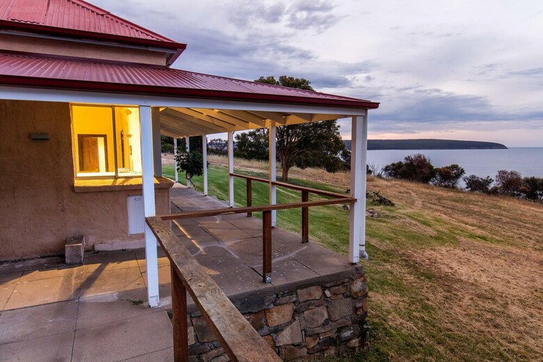 Antechamber Bay Retreats