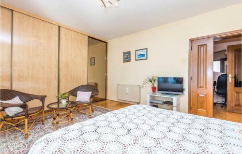 Four-bedroom Holiday Home In Rijeka