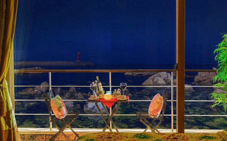 Sea Rainbow Pension