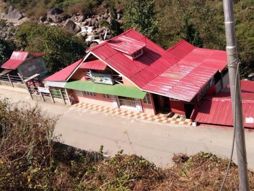 Youth Hostel Sirikhola