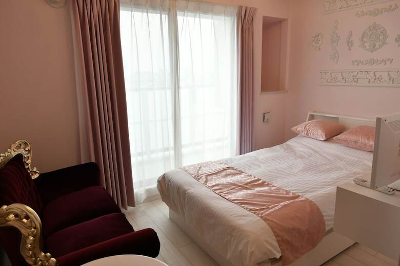 Aparthotel Crystal & Resort Fukuoka