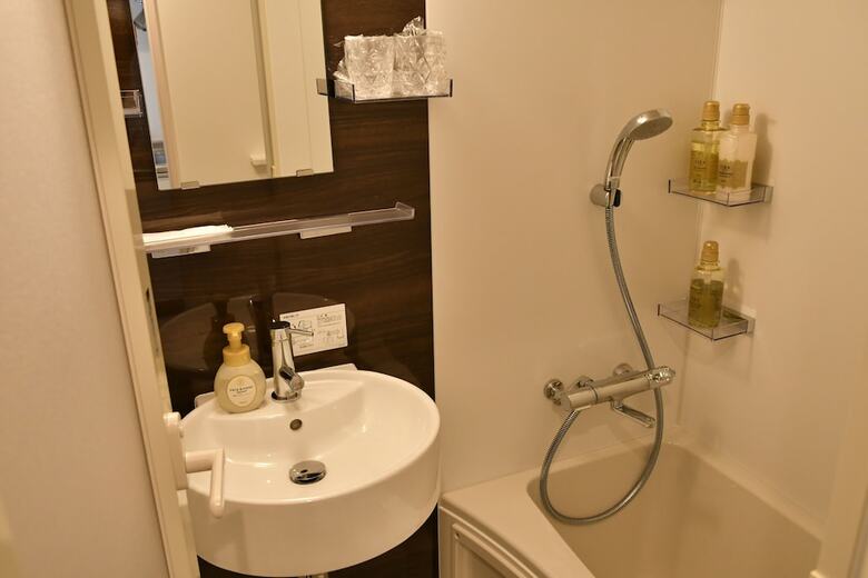 Aparthotel Crystal & Resort Fukuoka