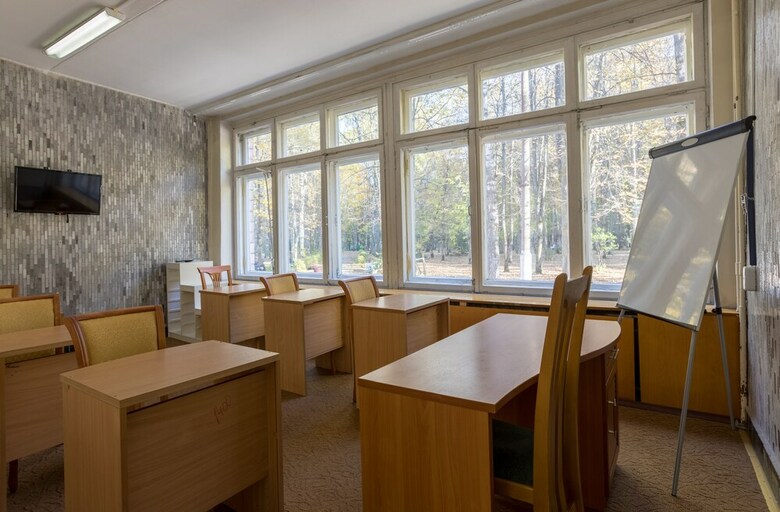 Hotel Recreational Center Green City
