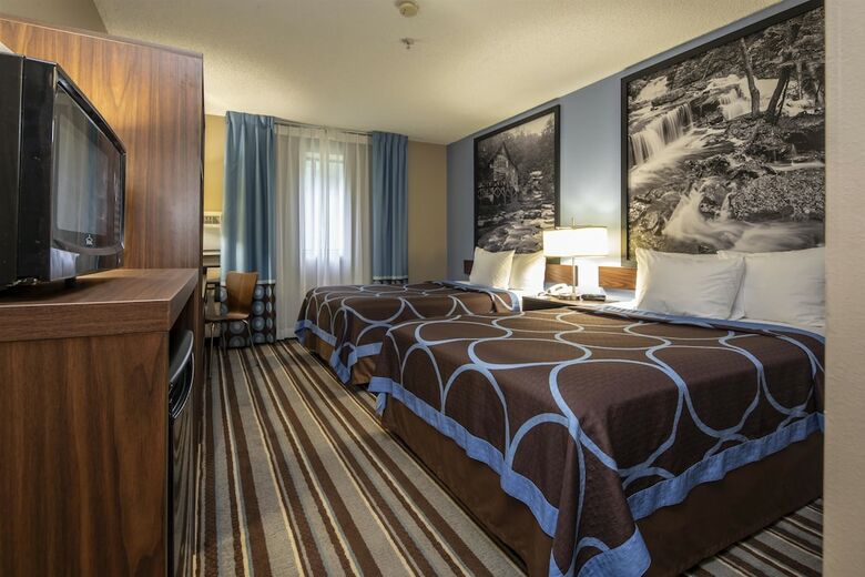 Motel Super 8 By Wyndham Steubenville