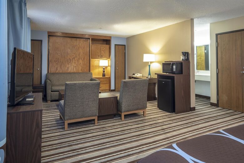 Motel Super 8 By Wyndham Steubenville