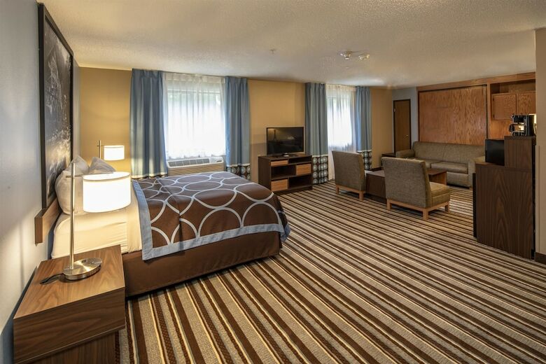 Motel Super 8 By Wyndham Steubenville