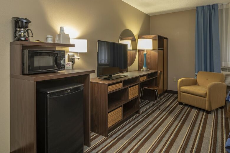 Motel Super 8 By Wyndham Steubenville