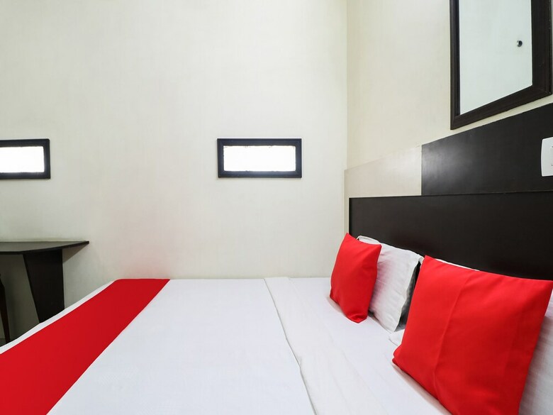 Hotel Oyo 45903 Royal Guest House