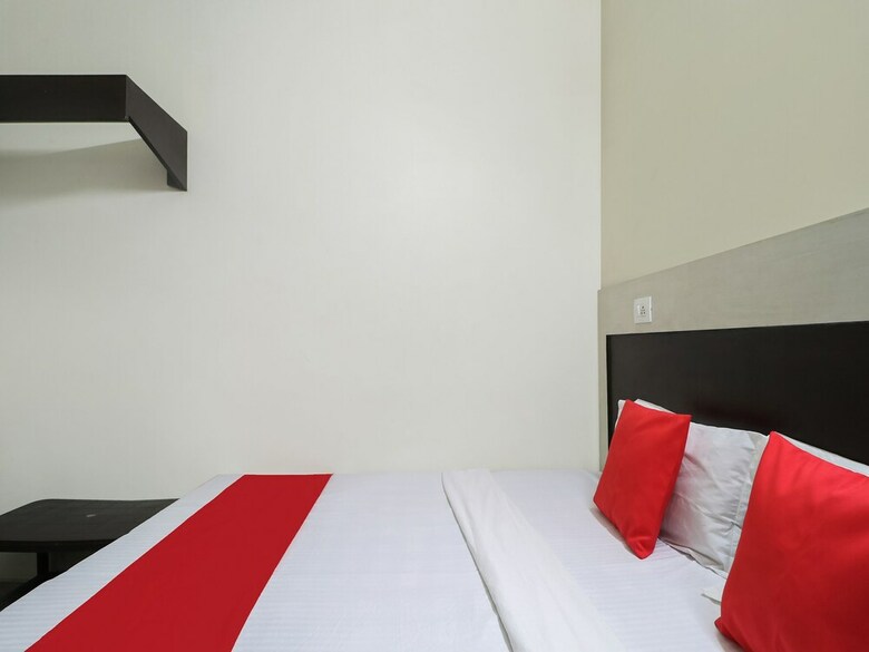 Hotel Oyo 45903 Royal Guest House