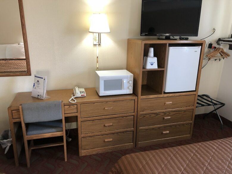 Hotel Americas Best Value Inn & Suites Sidney