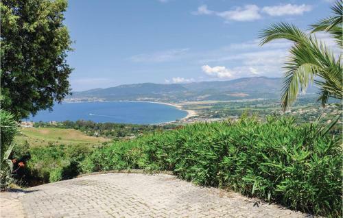Three-bedroom Holiday Home In Porticcio