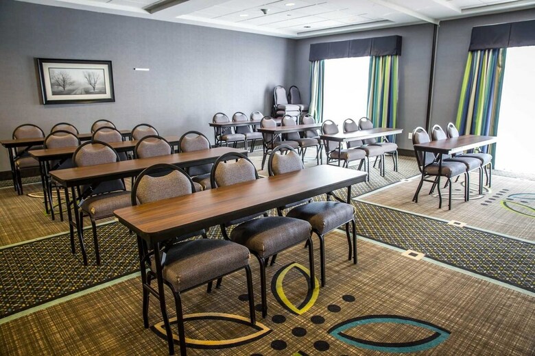 Hotel Comfort Suites New Bern Near Cherry Point