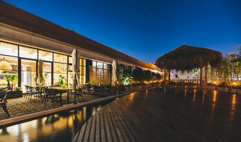 Atour Hotel Changhong North Road Xiangyang
