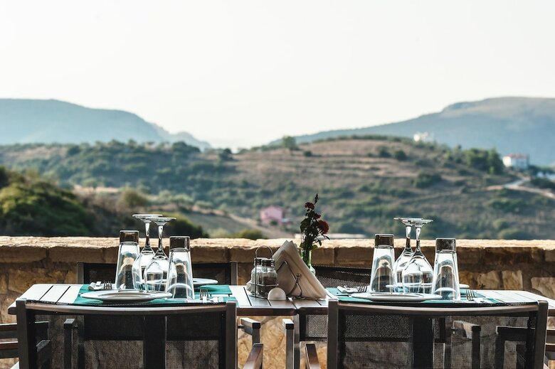Perivoli Country Hotel & Retreat