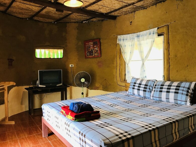Hotel Numpubaandin Homestay