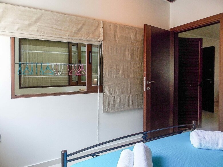 Nea Filadelfia Spacious Apartment With Garden