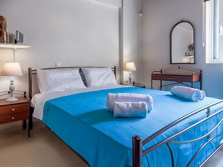 Nea Filadelfia Spacious Apartment With Garden