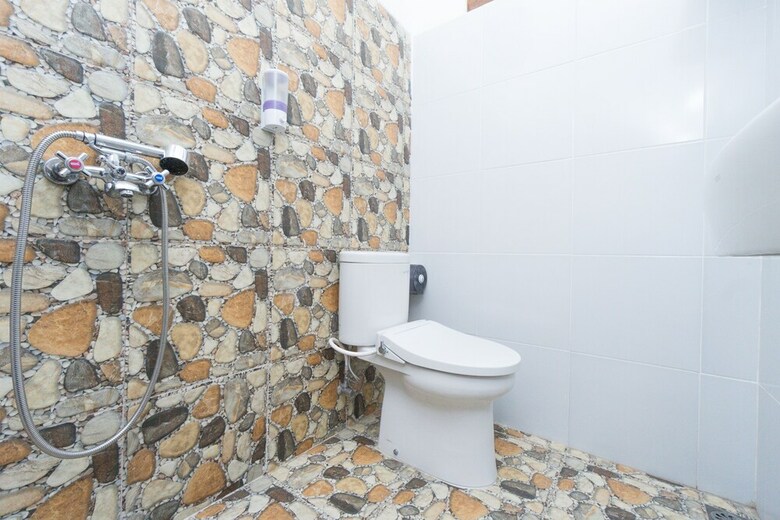Hostal Oyo 1591 Ndalem Sidoarum Syariah