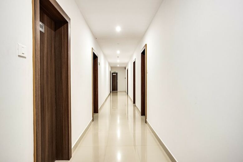 Capital O 60558 Hotel Midhuna International