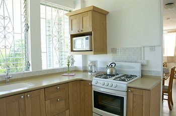 Adulo Apartments