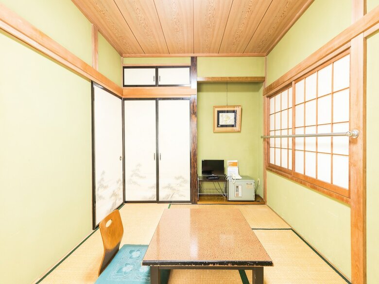 Hotel Oyo Ryokan Hakuryo Shimizu-miho