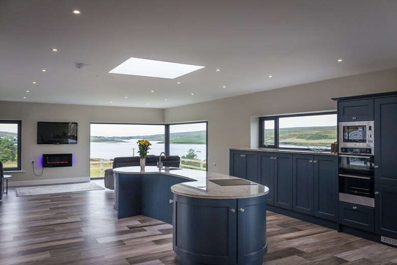 Baybridge House, Sky Road