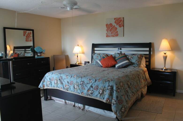 Apartamentos Quiet Waters 5f