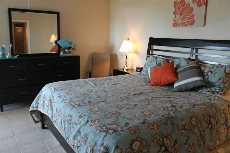 Apartamentos Quiet Waters 5f