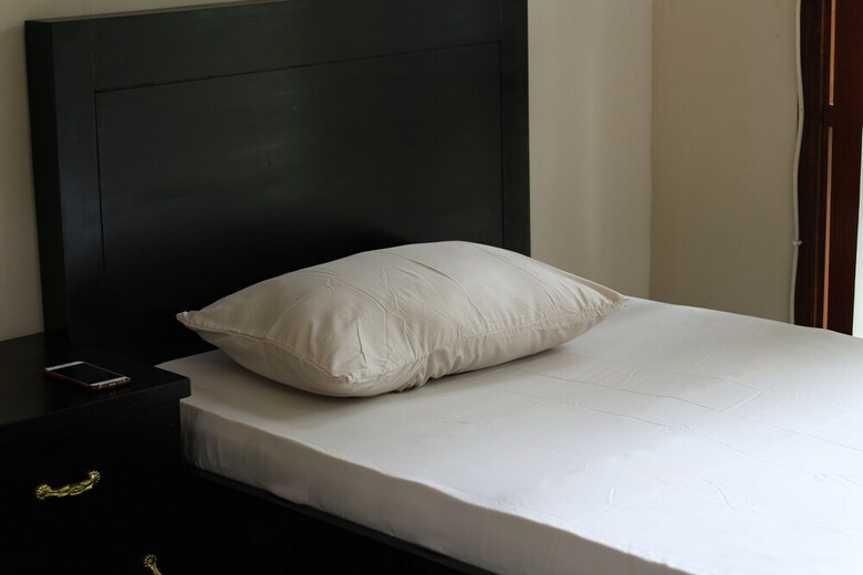 Hostal Arnata Guest House