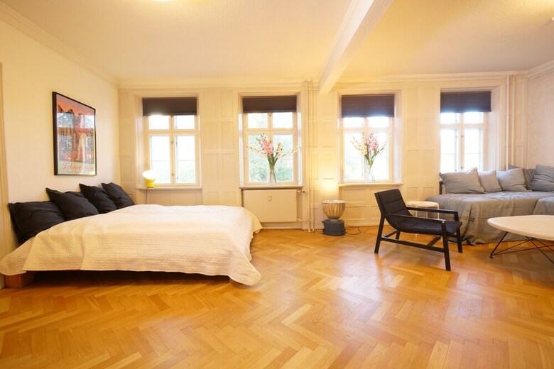 Apartamentos Direct Inner City 7
