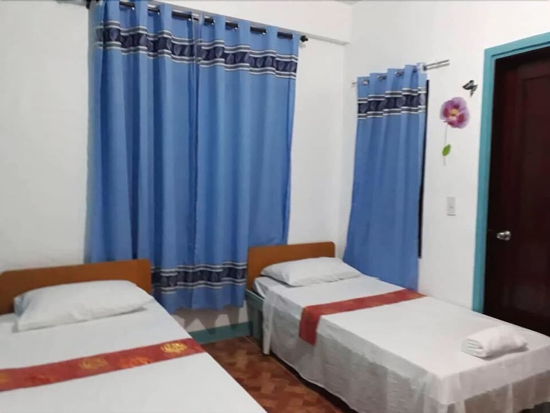 R&e Bed & Breakfast