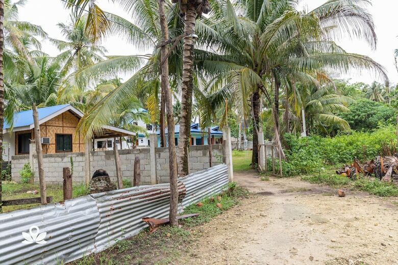 Zen Rooms Eunas Siargao