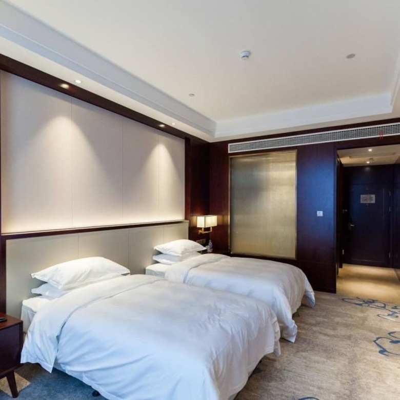 Jinyi Jinglan Hotel