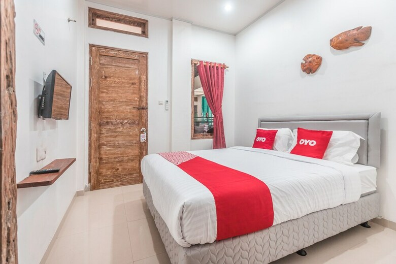 Hotel Oyo 1674 D'krepyak Syariah