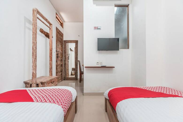 Hotel Oyo 1674 D'krepyak Syariah