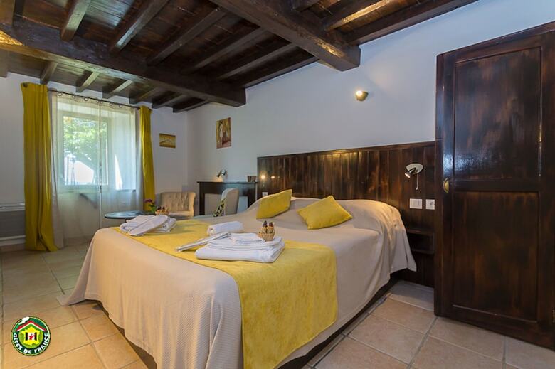 Bed & Breakfast Au Dessus De Parady
