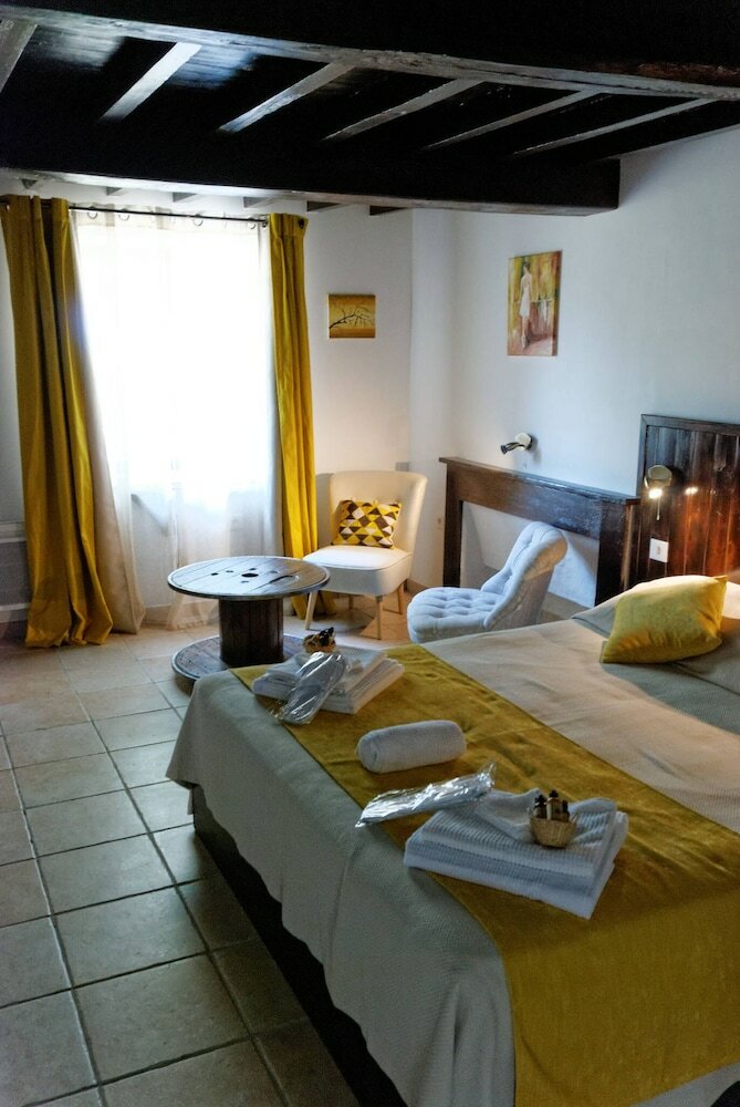 Bed & Breakfast Au Dessus De Parady