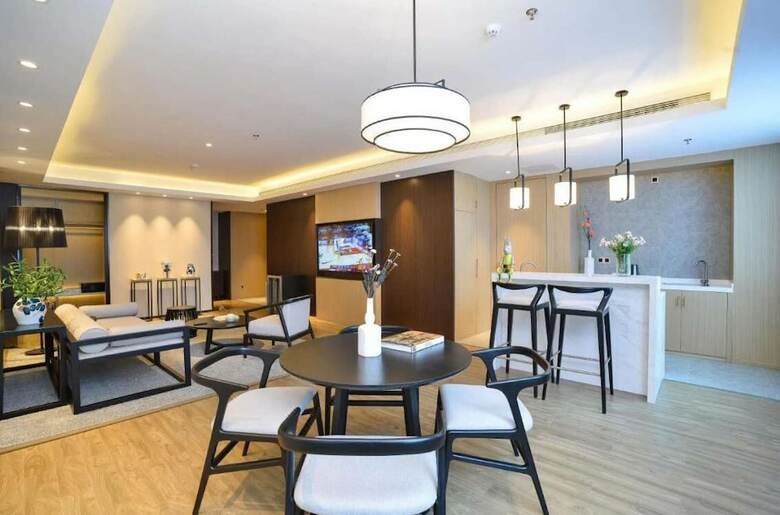 Dajia Hotel