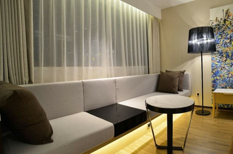 Dajia Hotel