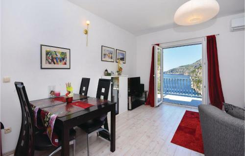 Two-bedroom Apartment In Sveta Nedjelja