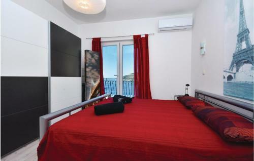 Two-bedroom Apartment In Sveta Nedjelja