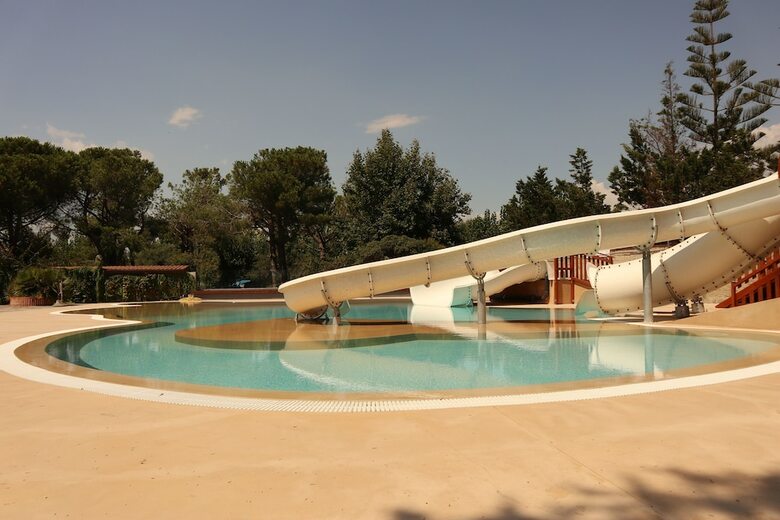Happy Camp In Camping Village Paestum
