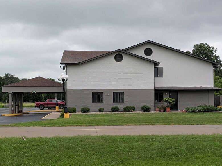 Motel Americas Best Value Inn West Frankfort