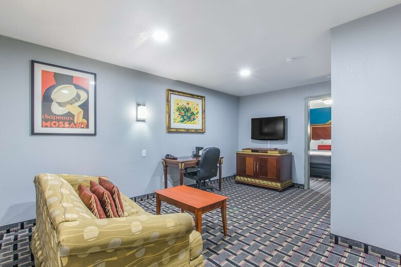 Hotel Knights Inn & Suites Salem, In