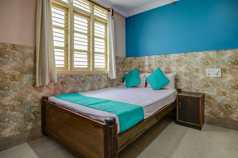 Spot On 41554 Hotel Sri Thirumala Paradise