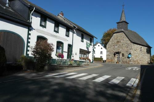 Hostal Zum Goldhahn