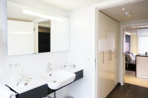 Hotel Tristar