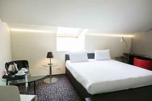 Hotel Tristar