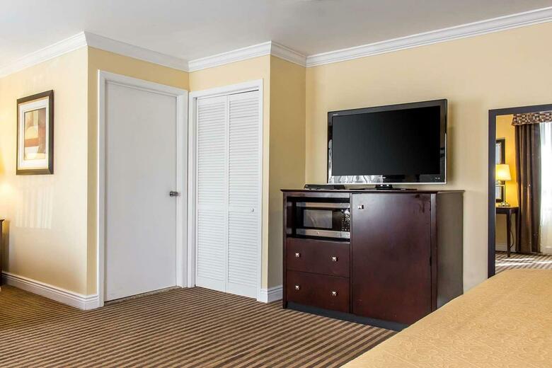 Hotel Quality Inn Near Mountain Creek