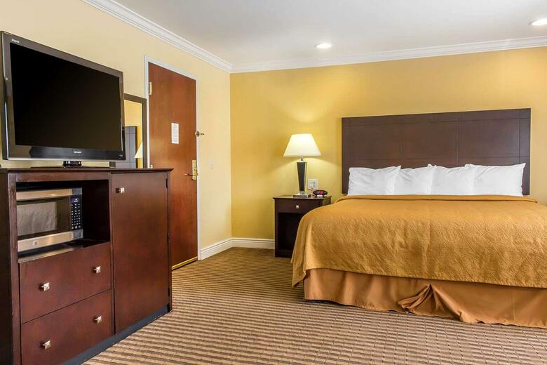 Hotel Quality Inn Near Mountain Creek